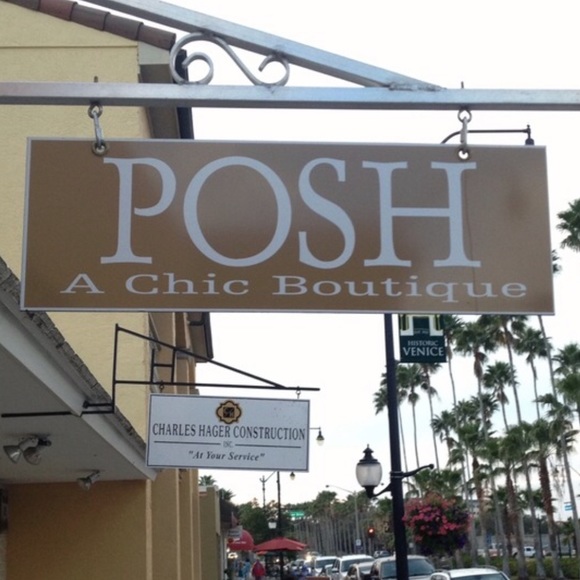 Hi! Welcome to Poshmark and my posh closet❣️ - Picture 1 of 12